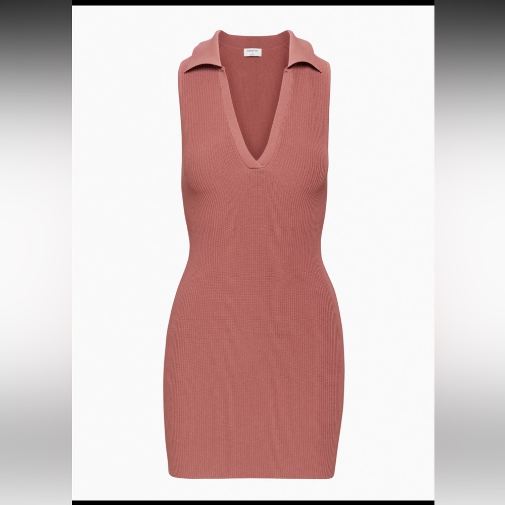 Aritzia Babatin SCULPT KNIT
POLO small NWT